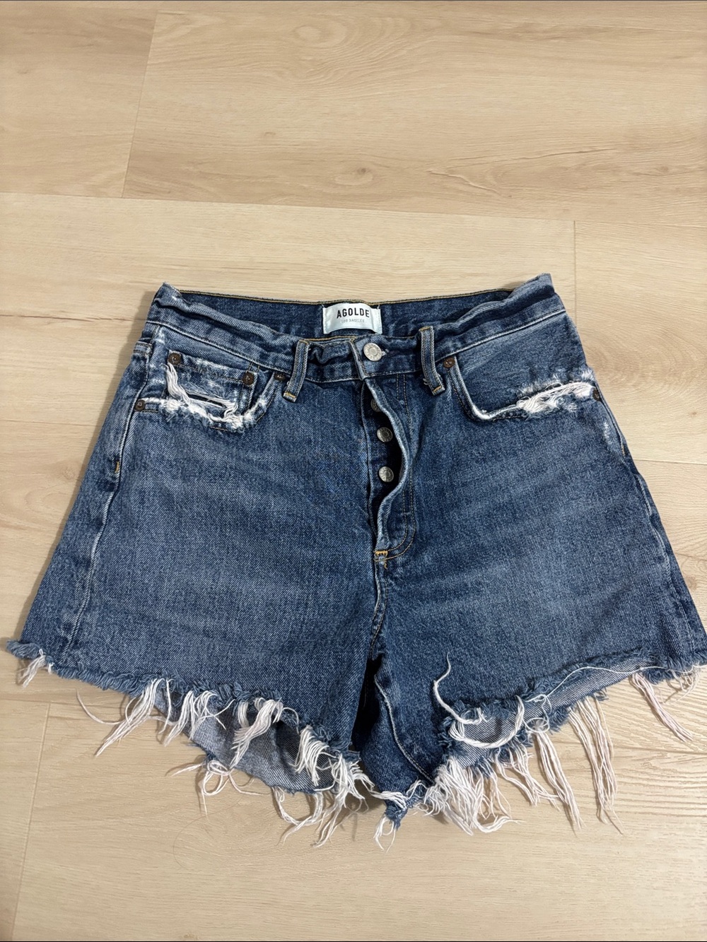 Agolde Los Angeles Washed Blue Distressed High-Rise Denim Shorts size 25 chic